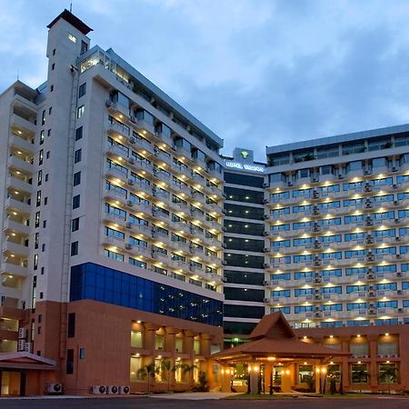 Hotel Rangun Kültér fotó