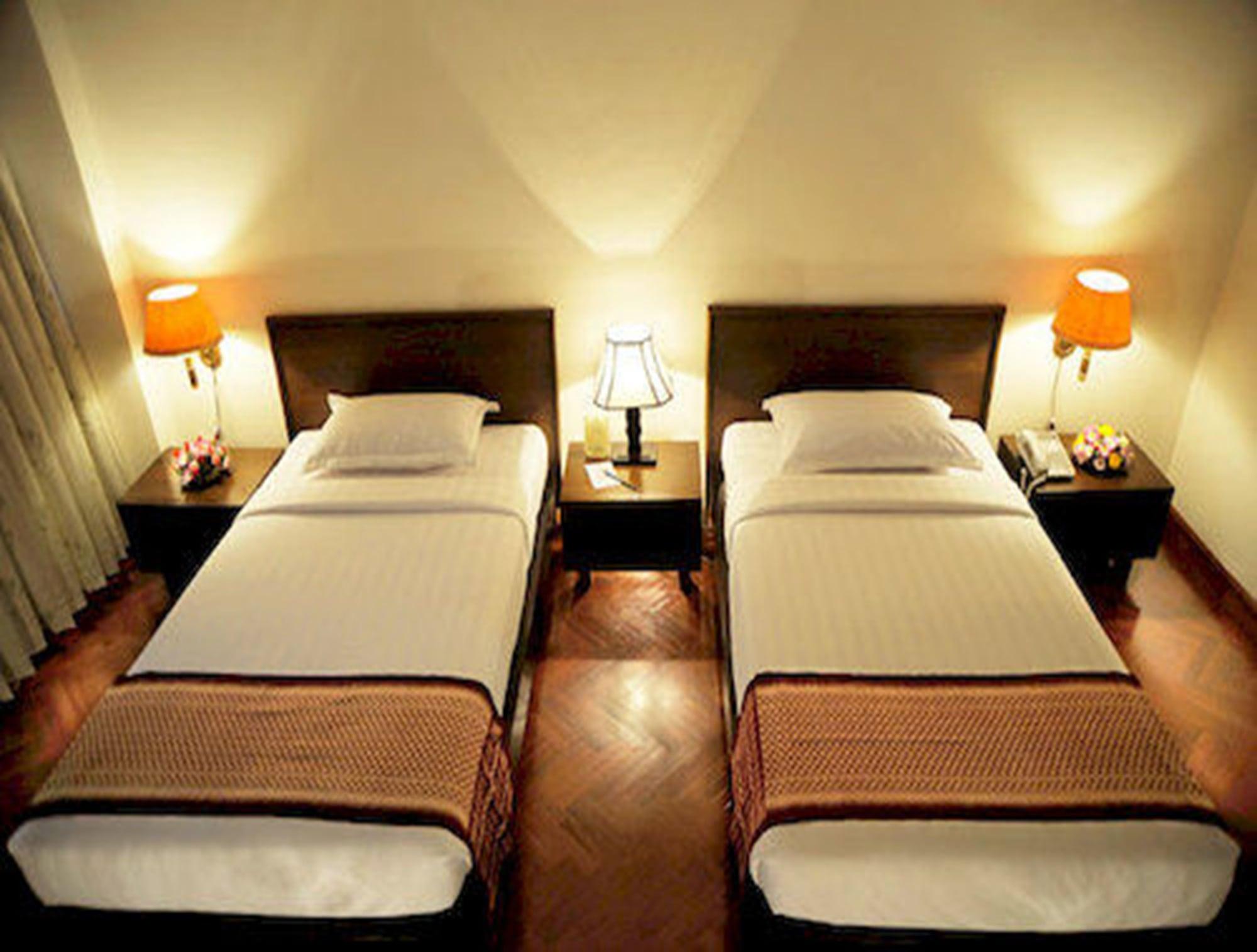 Hotel Rangun Kültér fotó