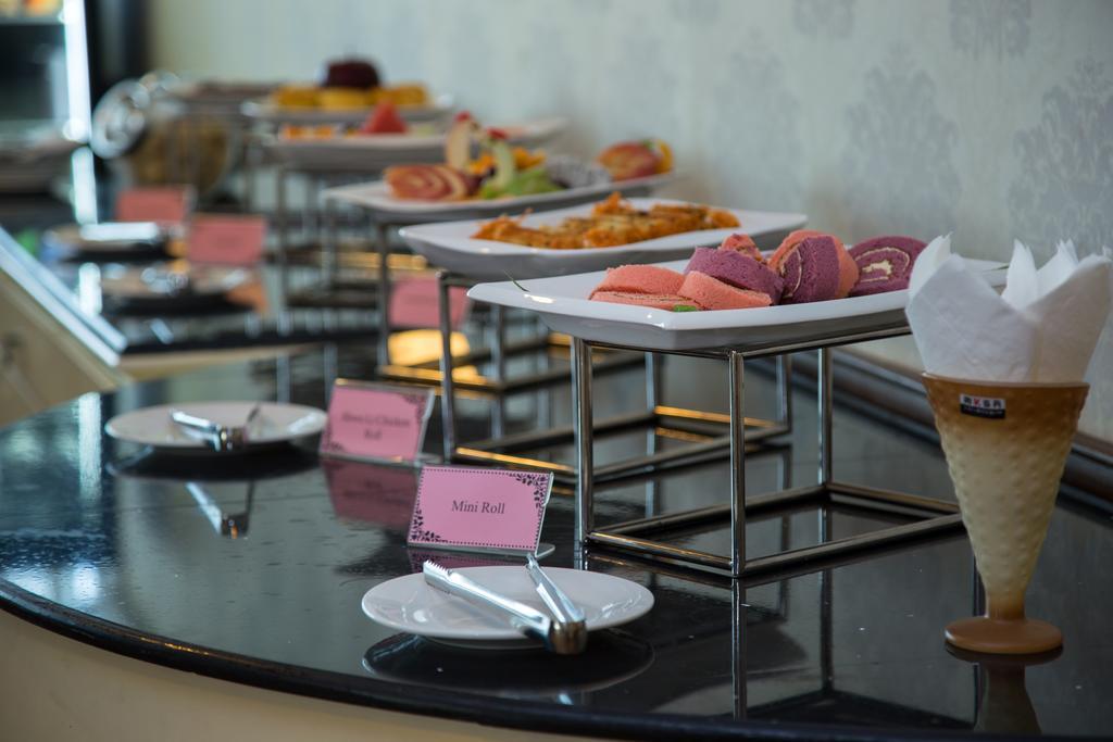 Hotel Rangun Kültér fotó