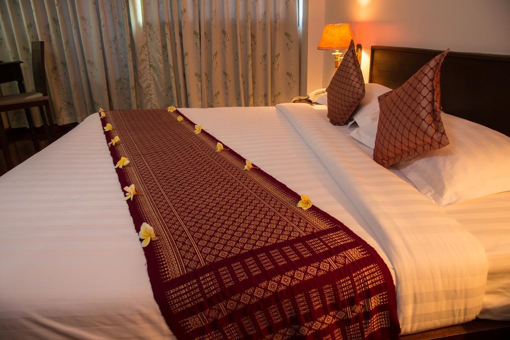 Hotel Rangun Kültér fotó