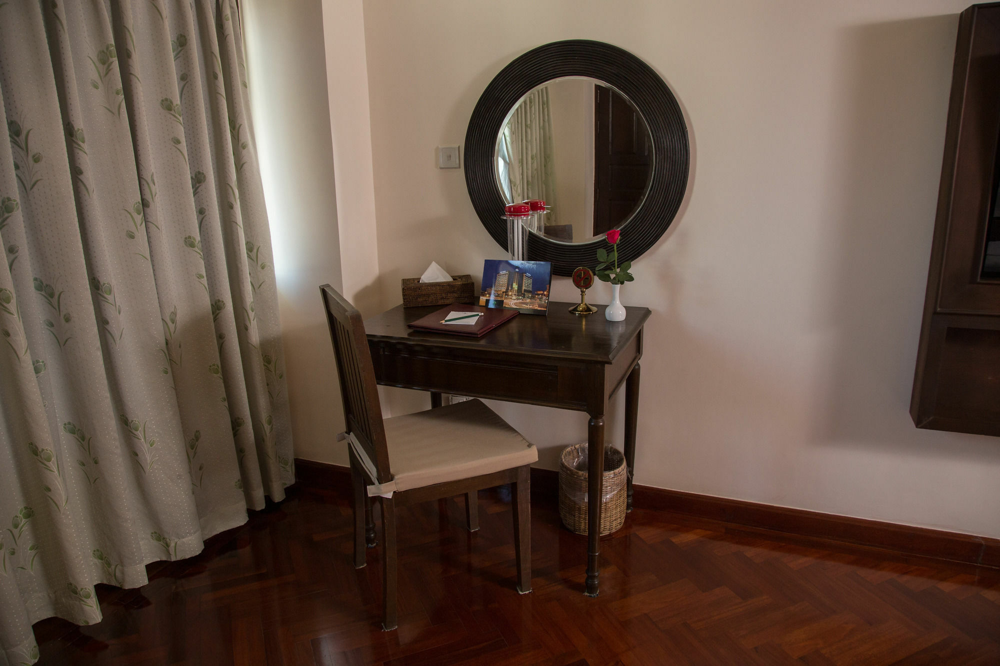 Hotel Rangun Kültér fotó