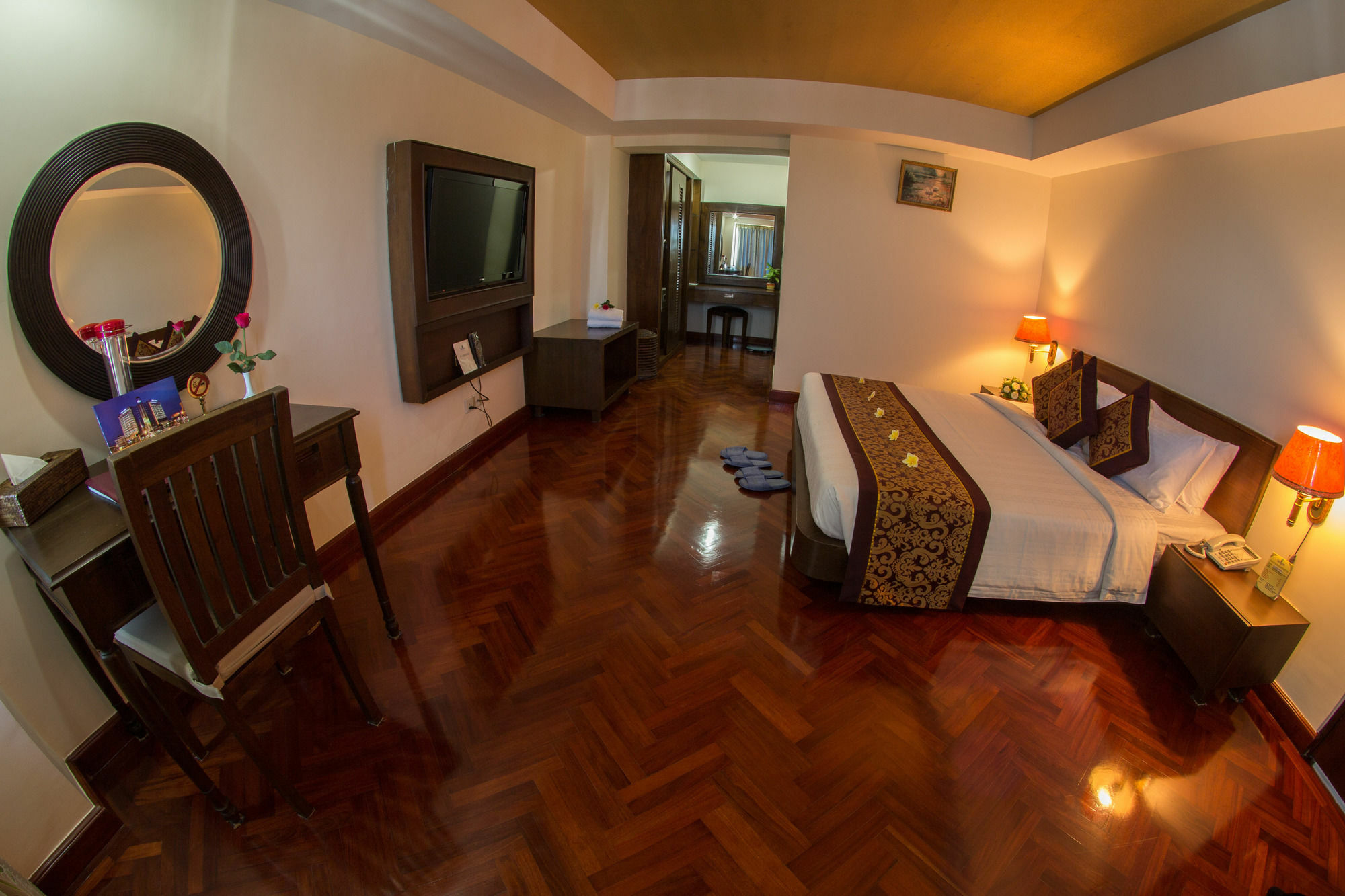 Hotel Rangun Kültér fotó