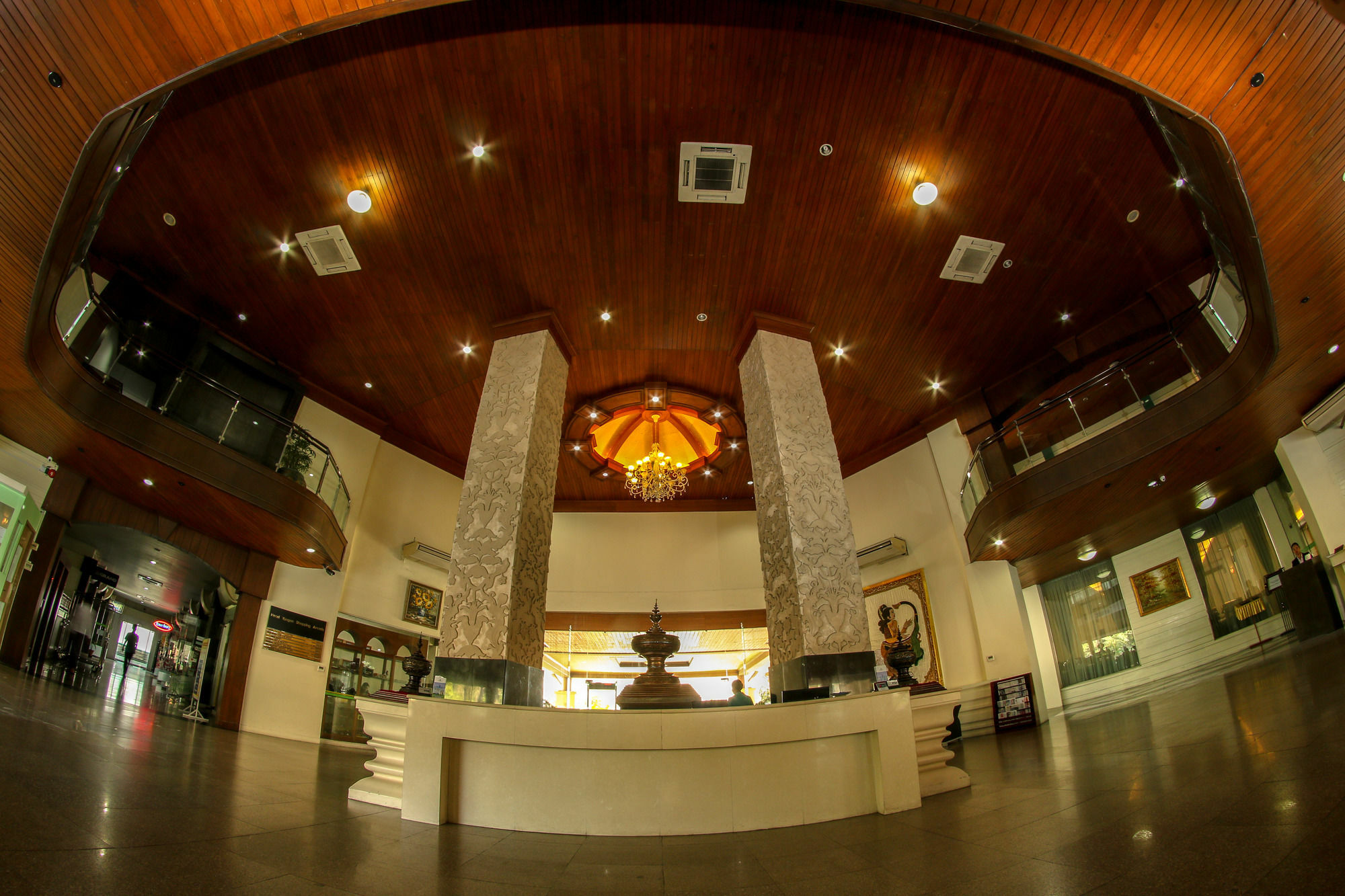 Hotel Rangun Kültér fotó